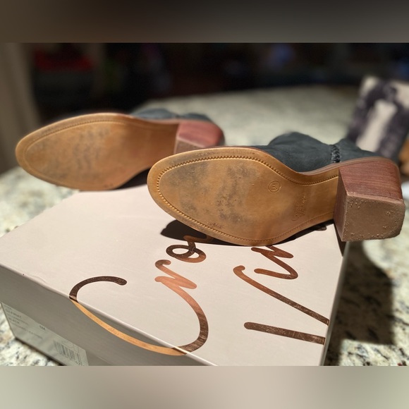 EUC Crown Vintage Firiat Black leather Bootie SZ 6 - Picture 5 of 6